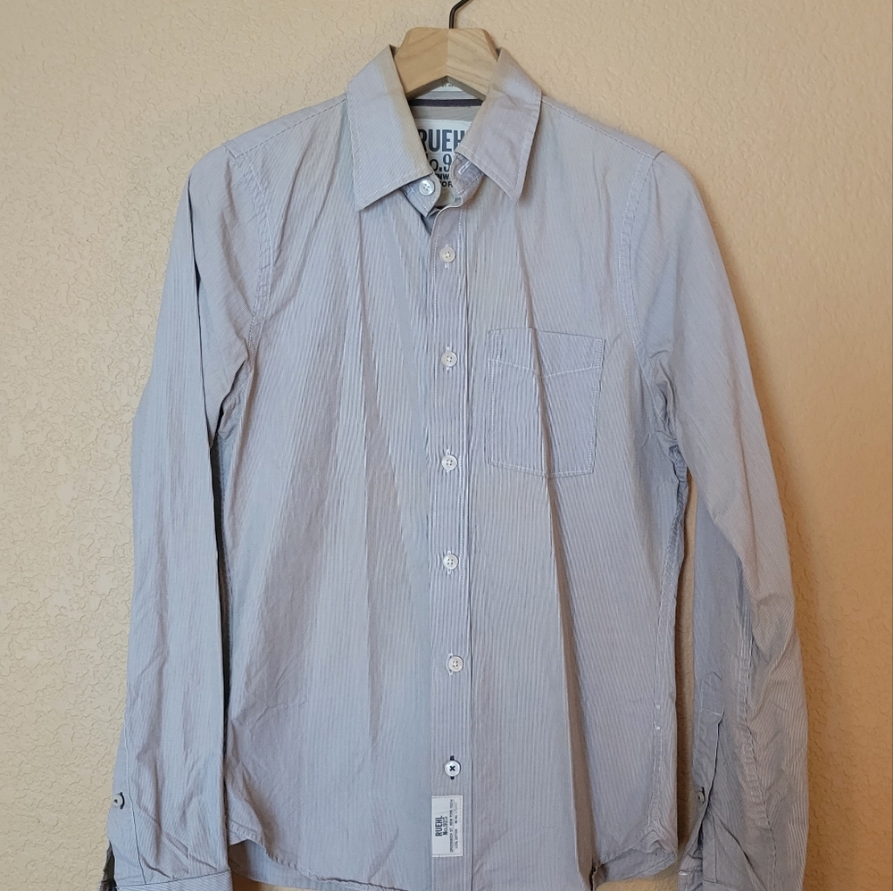 Ruehl casual/dress shirt